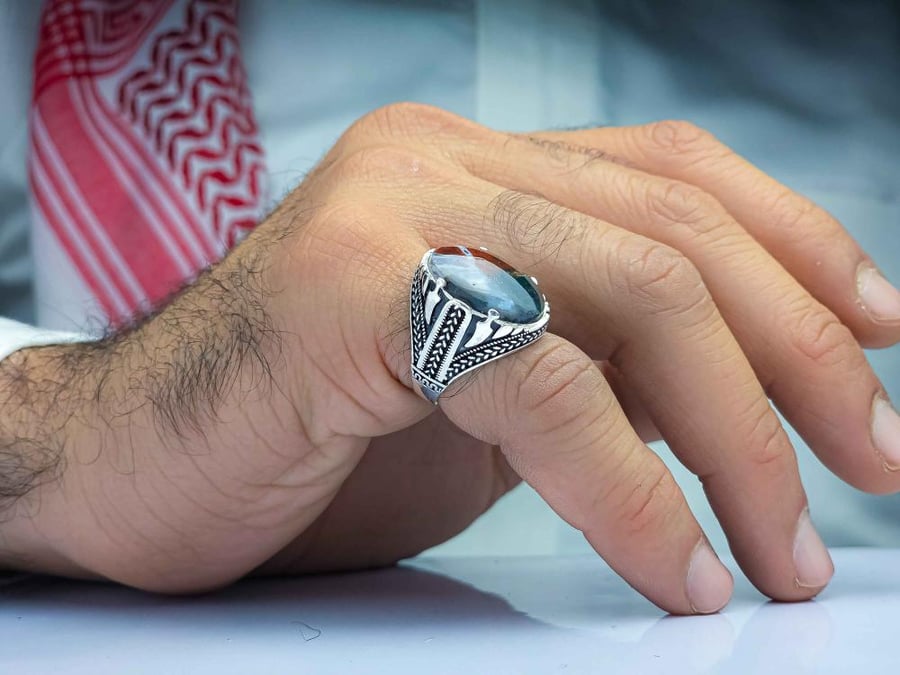 خاتم فضة عقيق يماني نادر