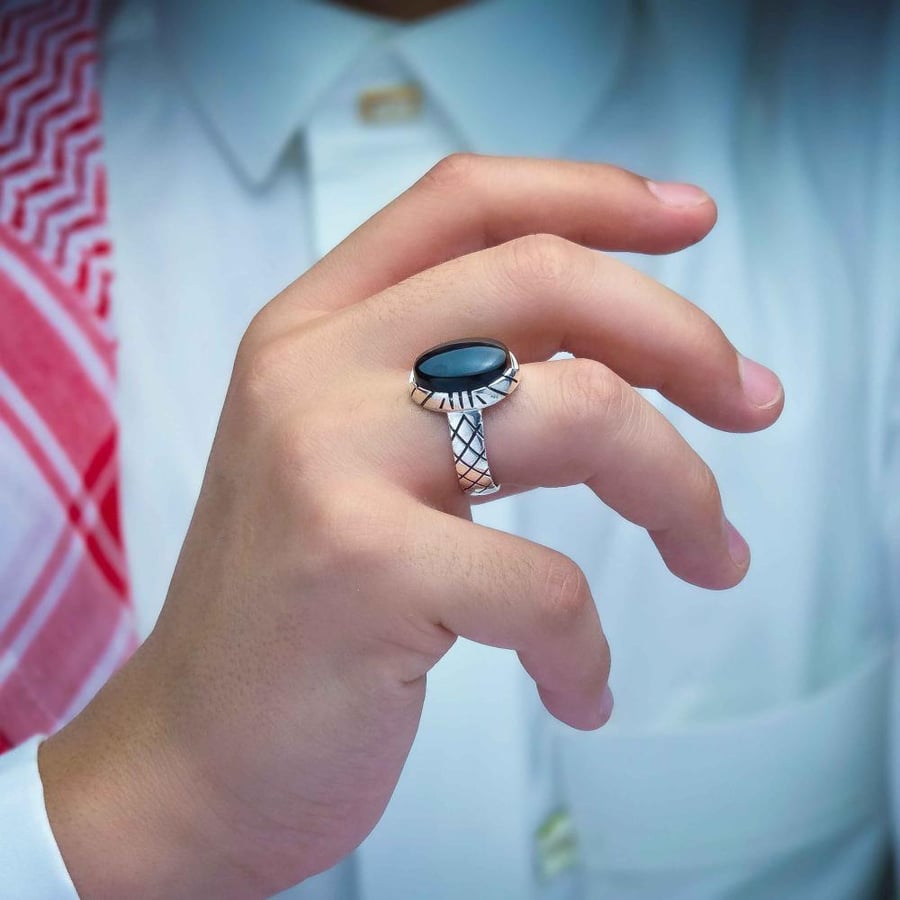 خاتم فضة عقيق يماني اسود