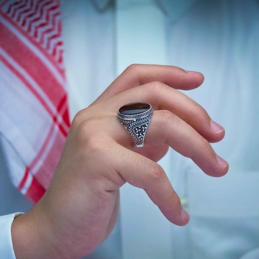 خاتم فضة عقيق يماني كبدي