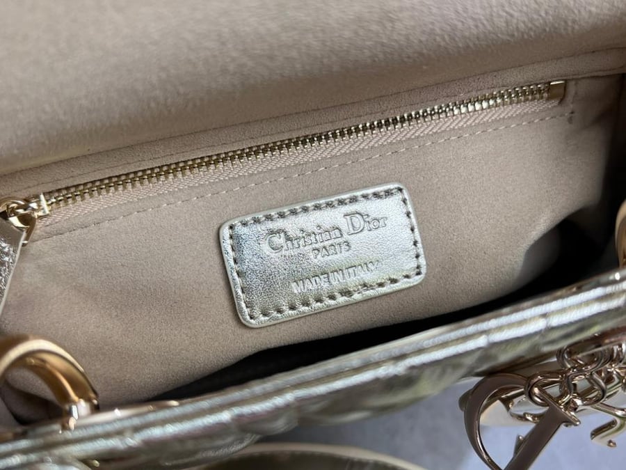 Lady Dior Small 20cm