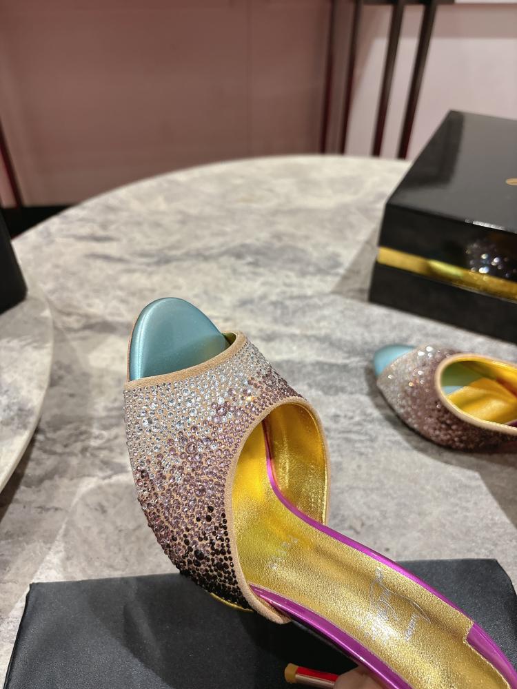 Hills Dolly Barton shoes
