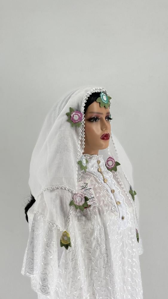 محرمة ومدورة اشمك ابيض سادة كروشيه مكثف