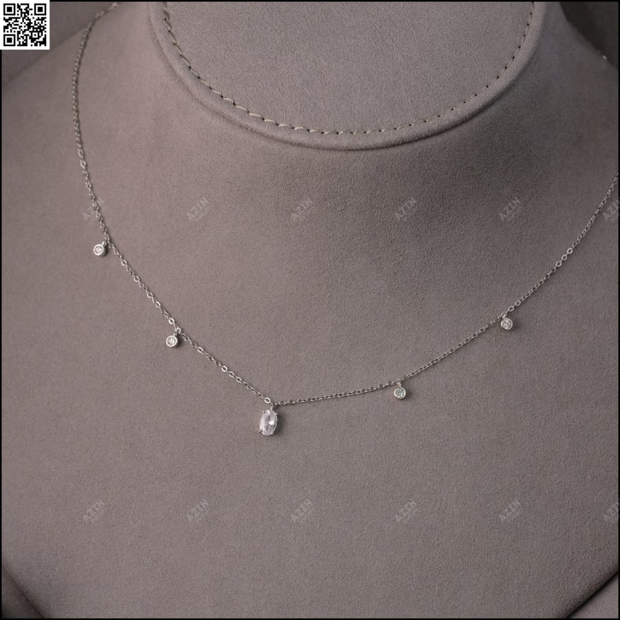 choker necklace