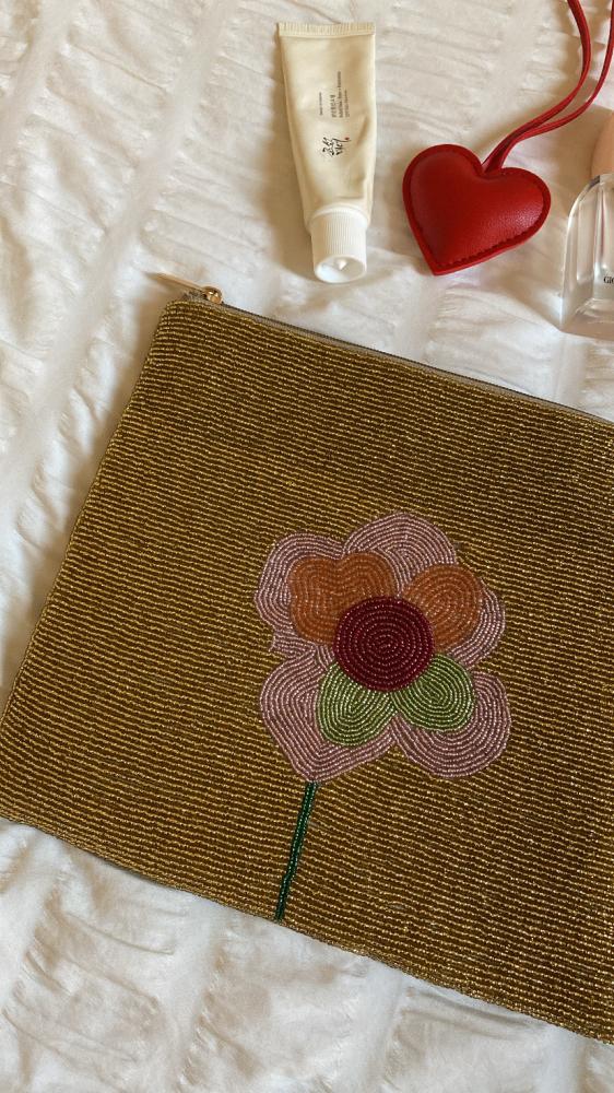 Peony pouch
