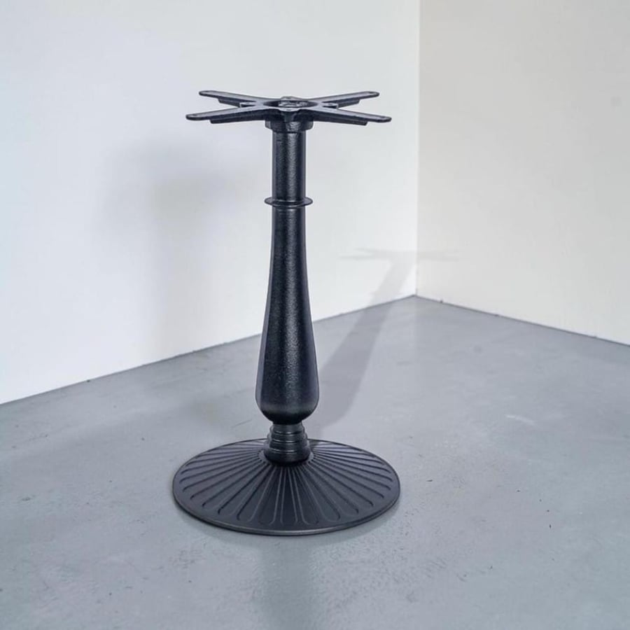 قاعدة طاولة طعام كلاسيك بسطح نجمة وقاعدة دائرية مقاس 71CM*45CM رقم PC6159