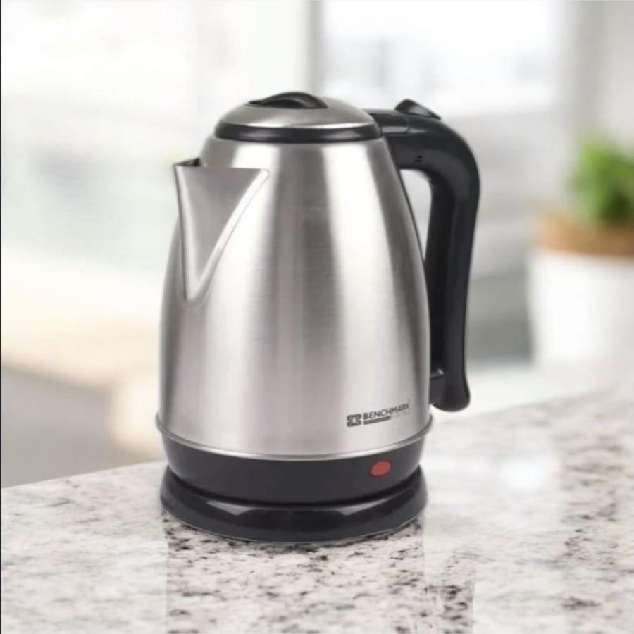 غلاية كهربائية 1.8 L 1500 W OMK2356 أسود/ فضي K-181CSA