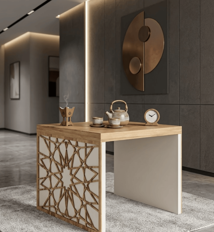 طاولة شاي خشبية مربعة من موفن هوم بلون خشبي طبيعي وبيج مع تصميم جانبي