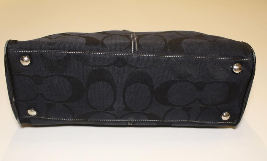 Coach Hamptons Signature large carryall in black