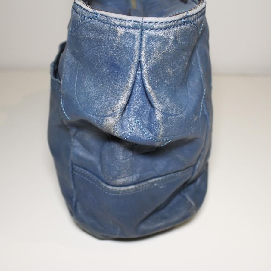2010 coach Mia tote