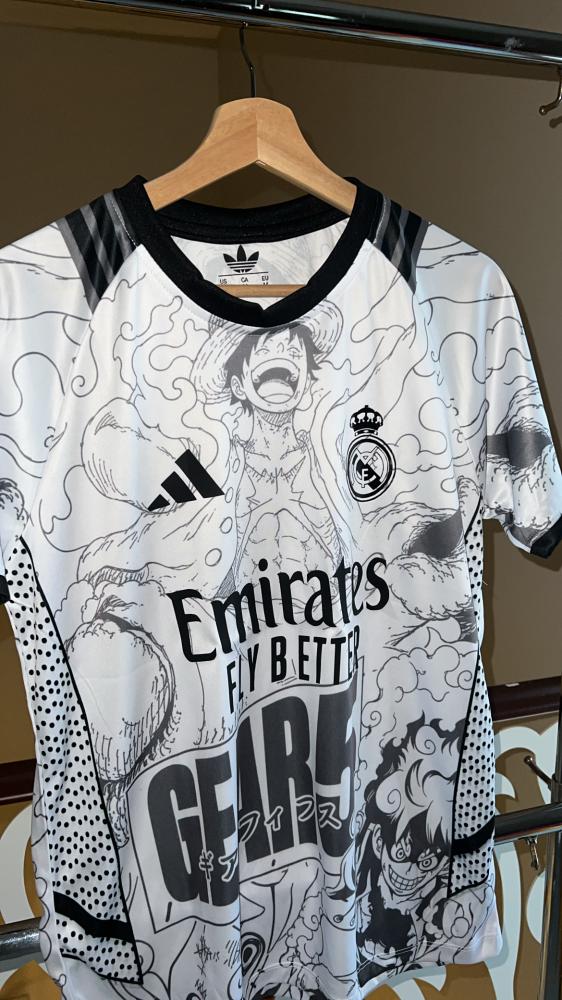 تيشيرت ريال مدريد