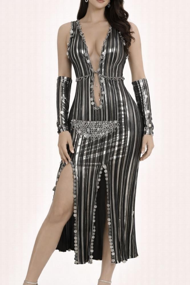 Luxurious Oriental dance costume with a bold design and shiny touches