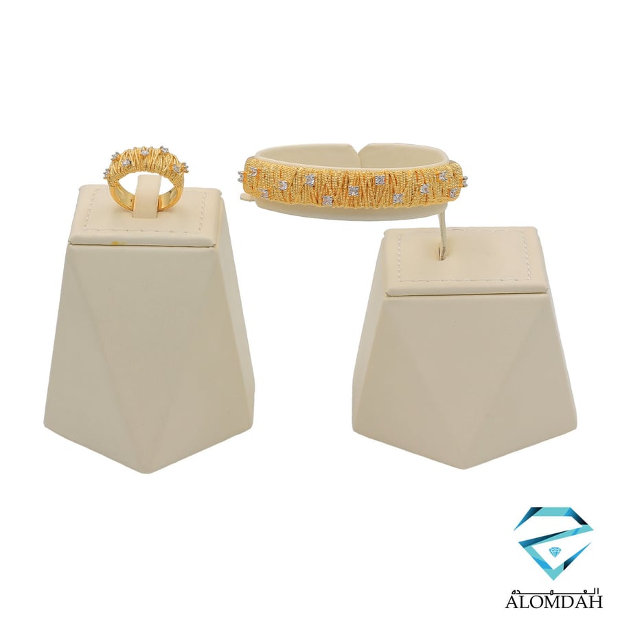 اسوارة مع خاتم تصميم مجوهرات مطعمة بالزركون الناعم