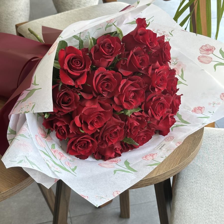 باقة الحب احمر