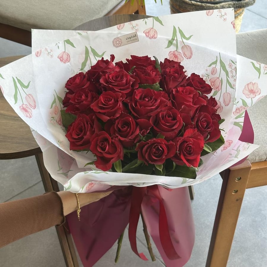 باقة الحب احمر
