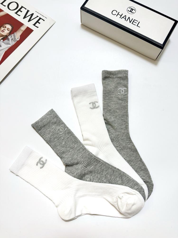 Chanel 4 pair of socks set