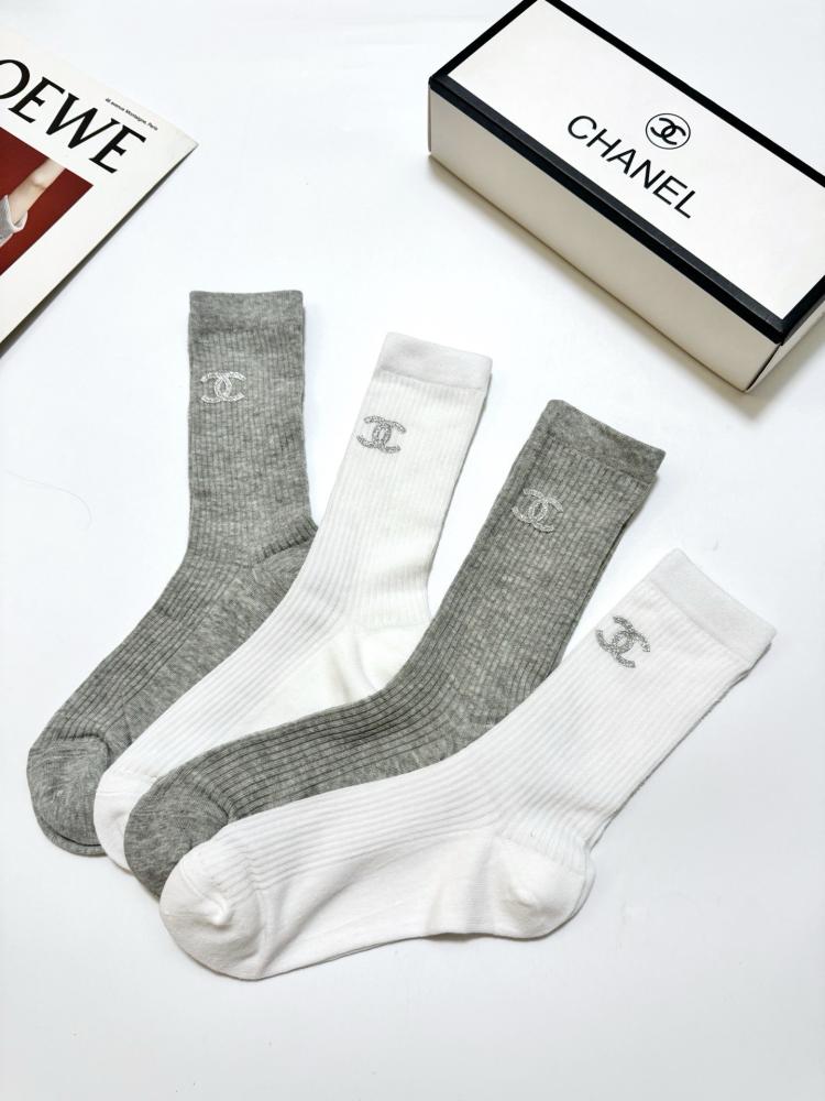 Chanel 4 pair of socks set