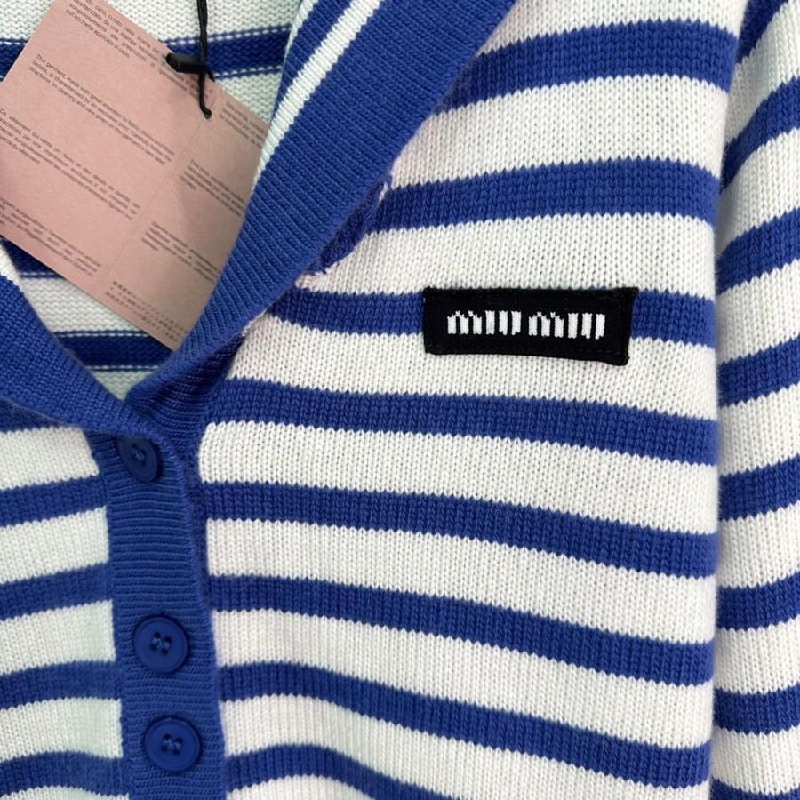 Miumiu cute sweater