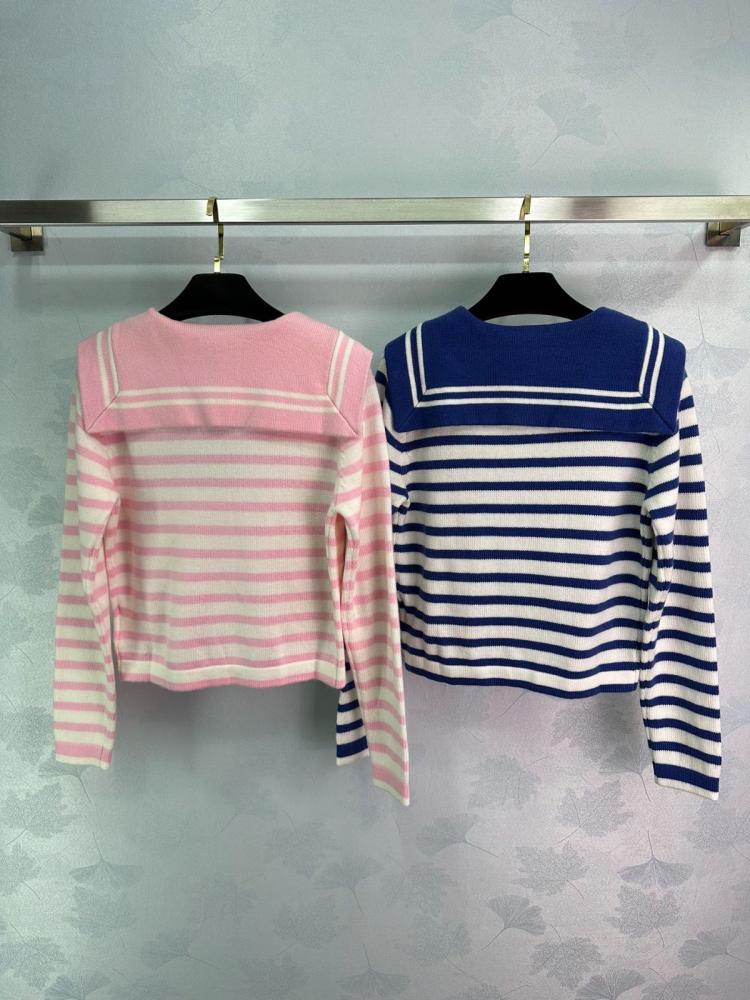 Miumiu cute sweater