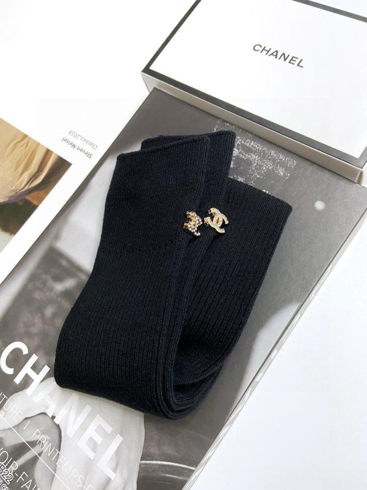 Chanel 1 pair of socks