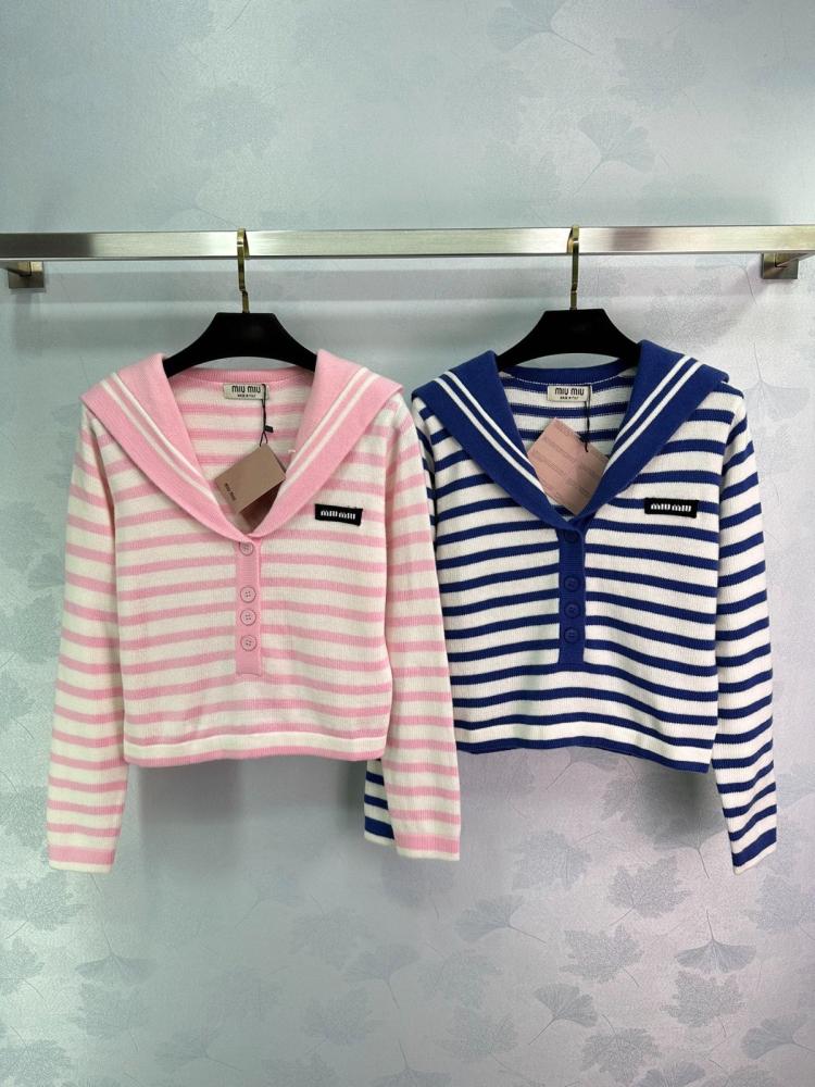 Miumiu cute sweater