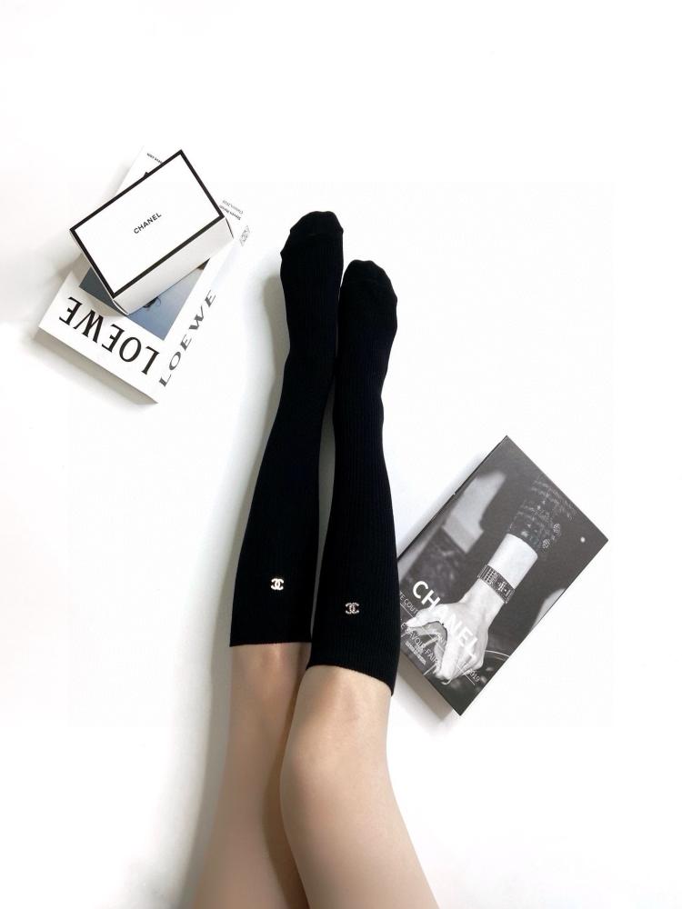Chanel 1 pair of socks