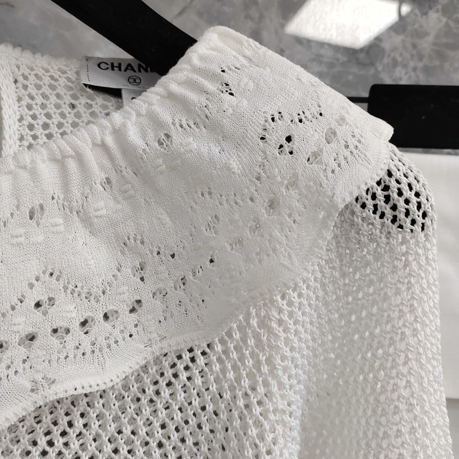 Chanel top
