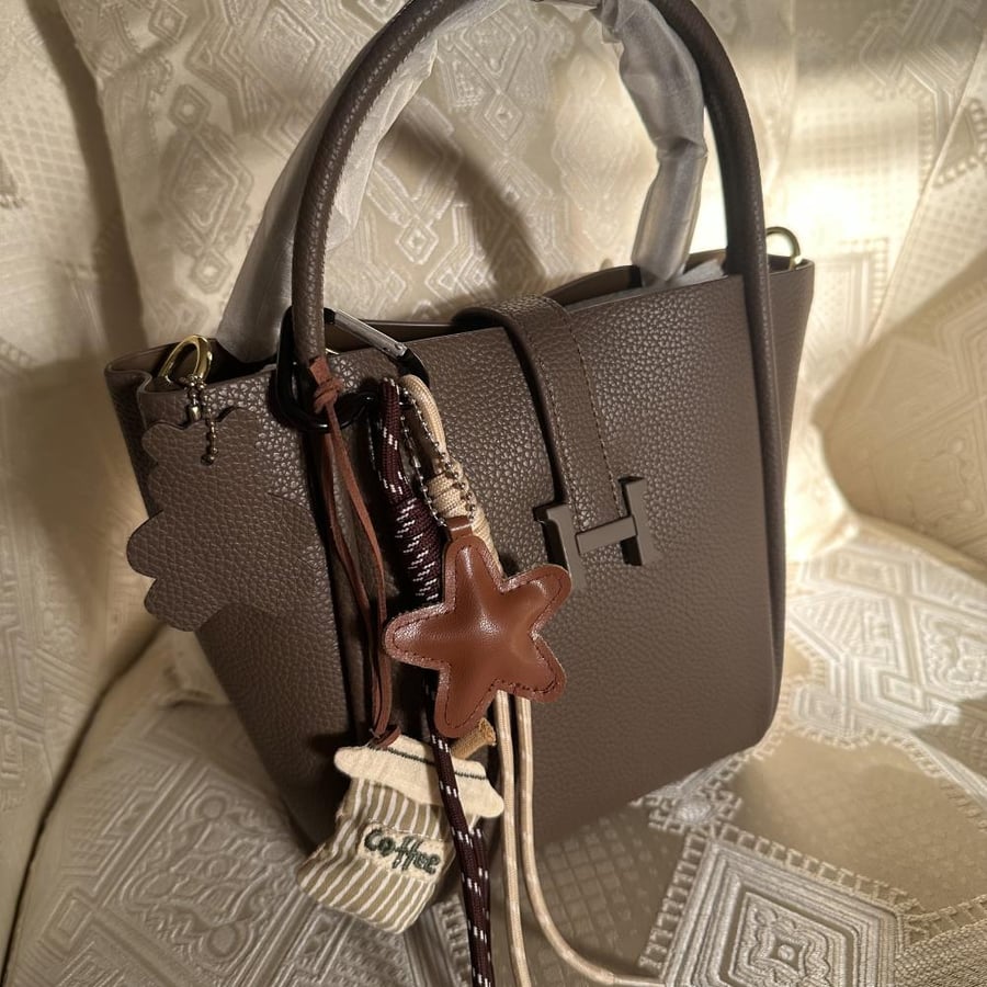 شنطة اتش بني محروق