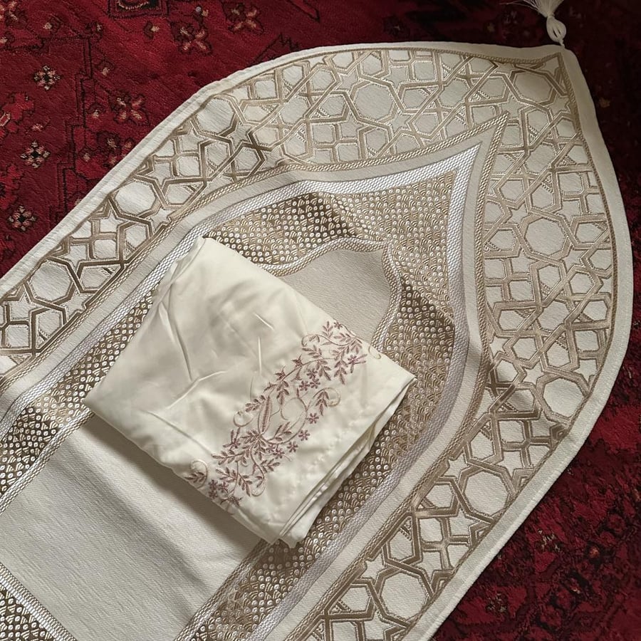 Light of the maqam