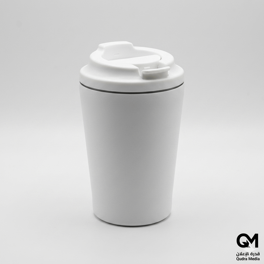 كوب بغطاء بدون مقبض