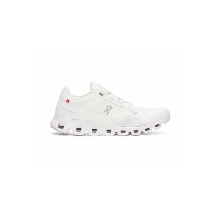 On Running - white