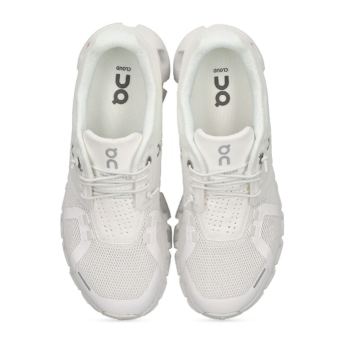 On Running - white
