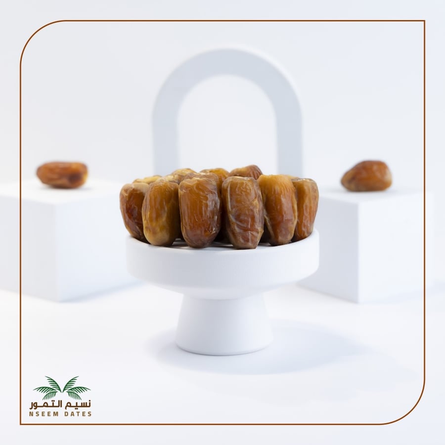 صقعي فاخر