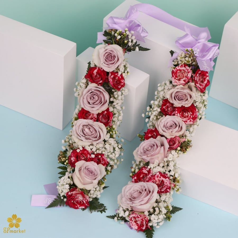 قلادة ورد طبيعي Q013