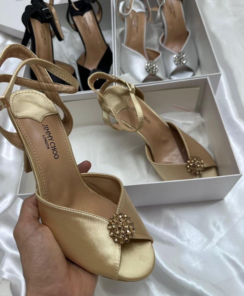 Jimmy Shoe heel