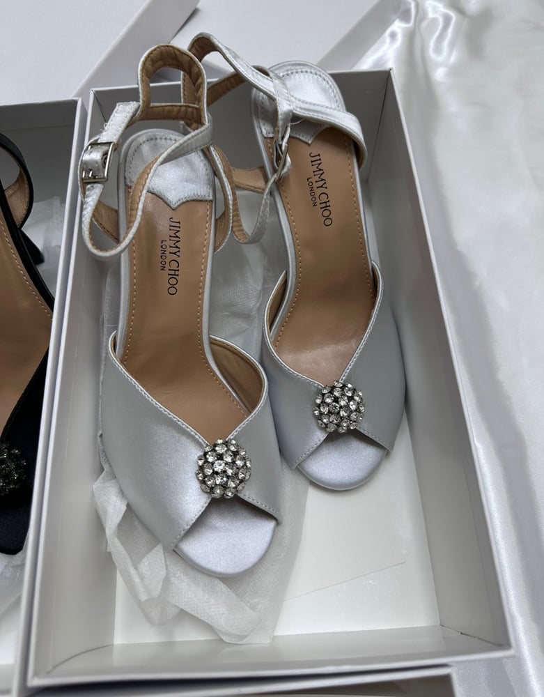 Jimmy Shoe heel
