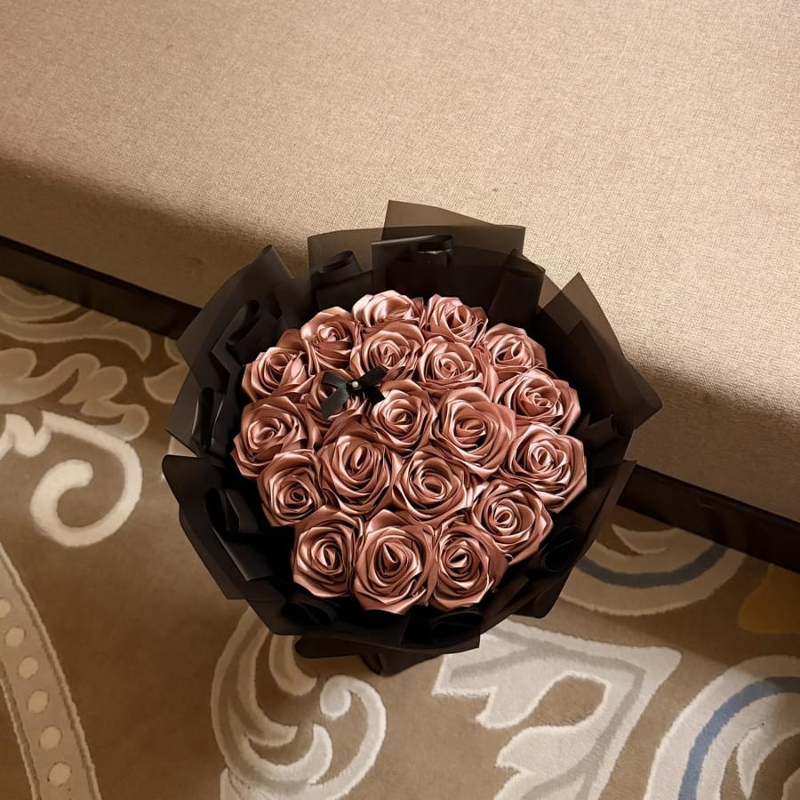 باقة ٢٠ ورده