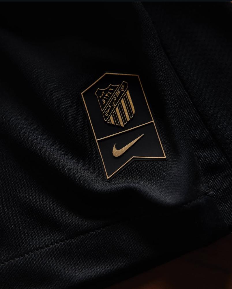 تيشيرت الاتحاد التأسيس 25/26