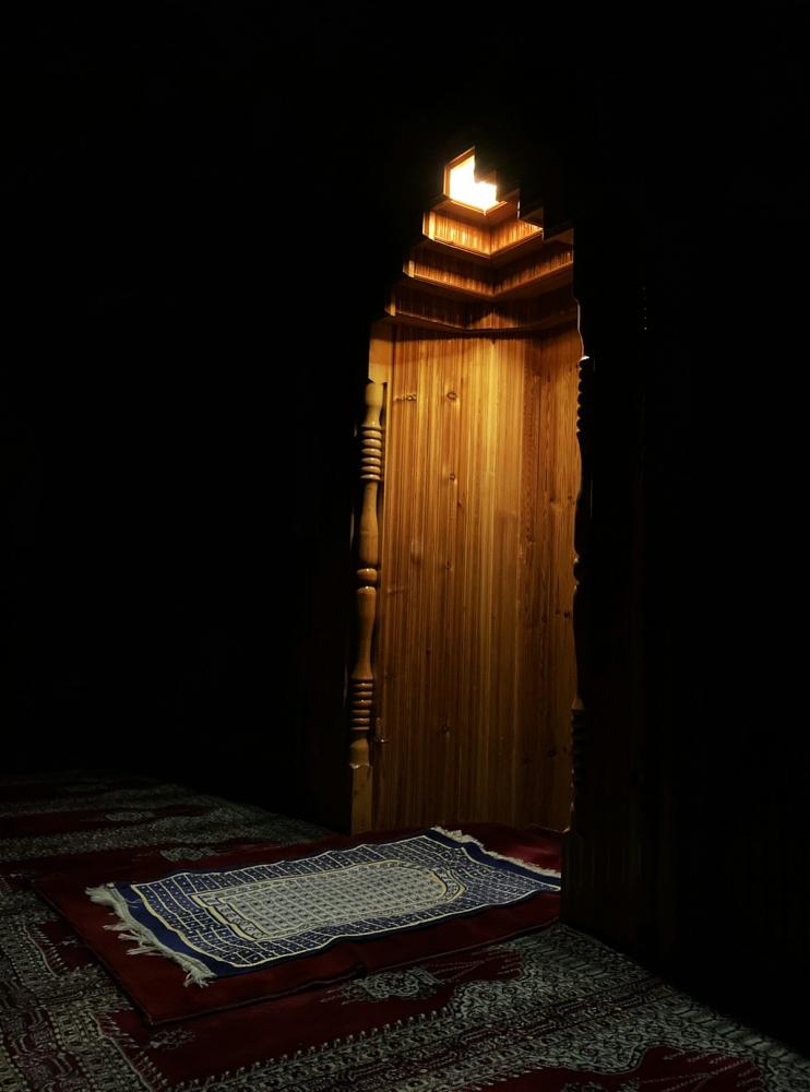 سجادة صلاة قطيفة