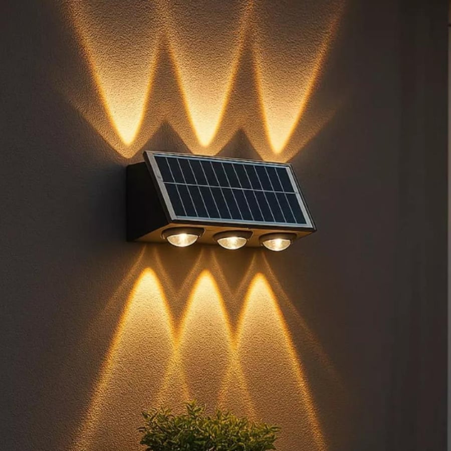 جداري خارجي بالطاقة الشمسية 7 واط – إضاءة LED صفراء دافئة 3000K | مقاوم للعوامل الجوية | تصميم عصري فاخر للواجهات والحدائق والممرات
