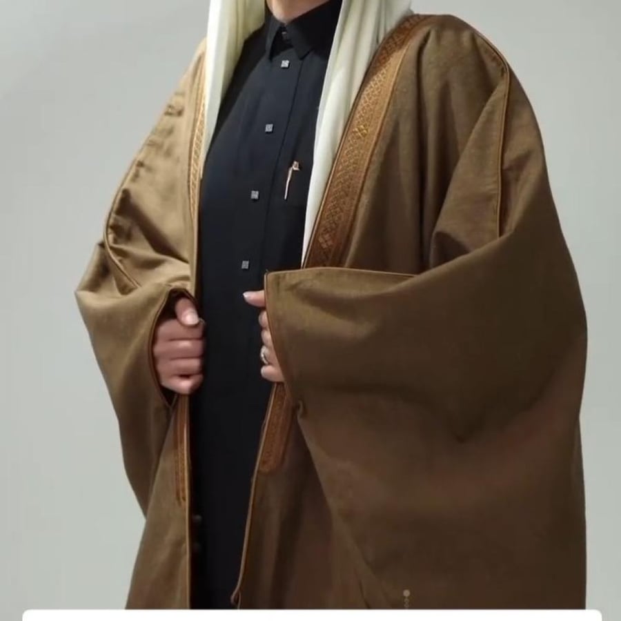 Winter Kashmiri cloak from natural wool