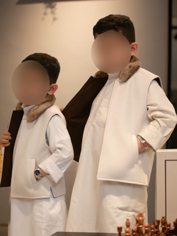 Children's beige ghutra with inner fleece