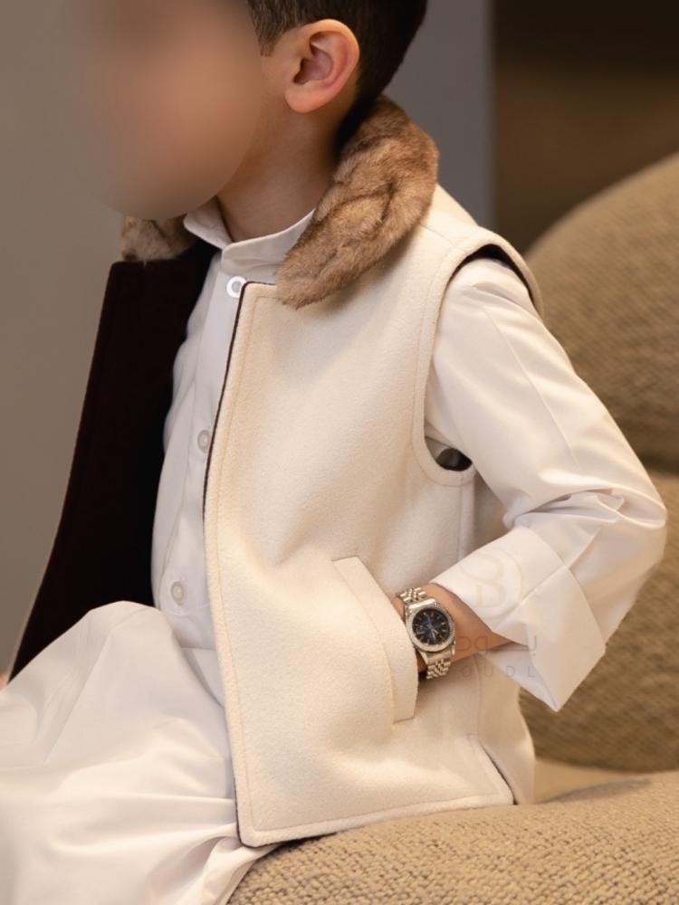 Children's beige ghutra with inner fleece
