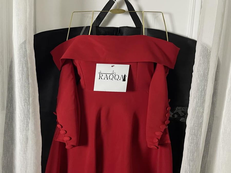 Hind dress