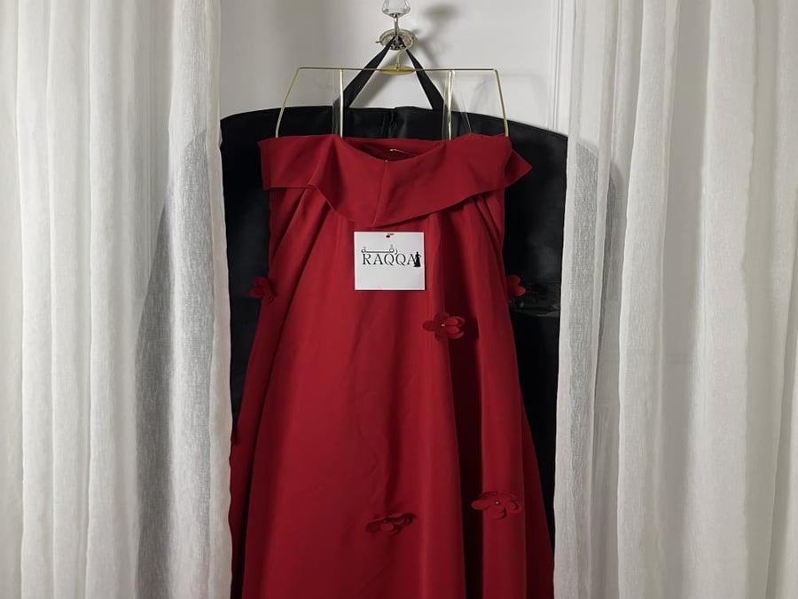Hind dress