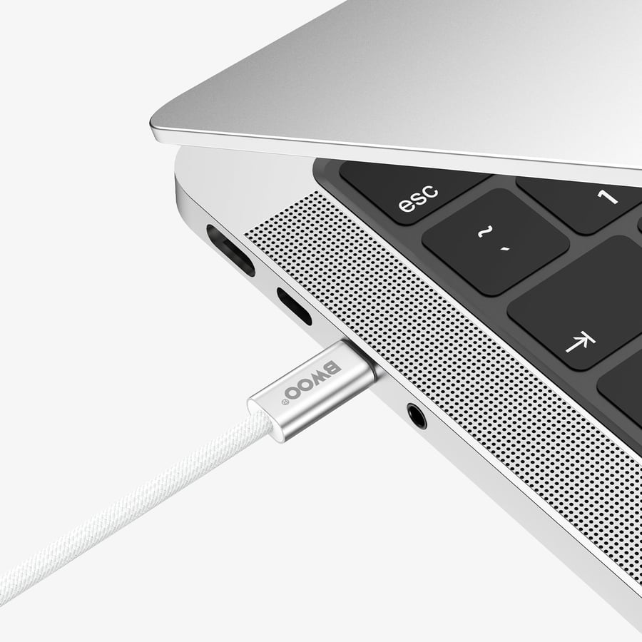 سلك USB-C إلى USB-C للشحن السريع 240 واط (1متر)