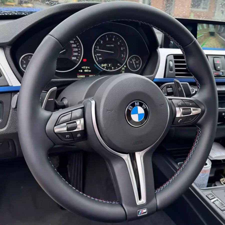 طارة BMW بشعار M للفئة 5 – 6 – 7