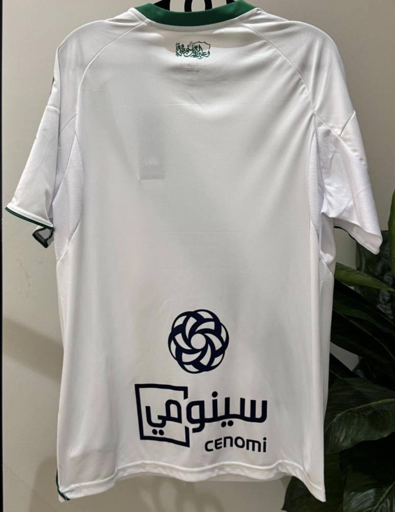 تشيرت الاهلي الأبيض نسخه الدوري