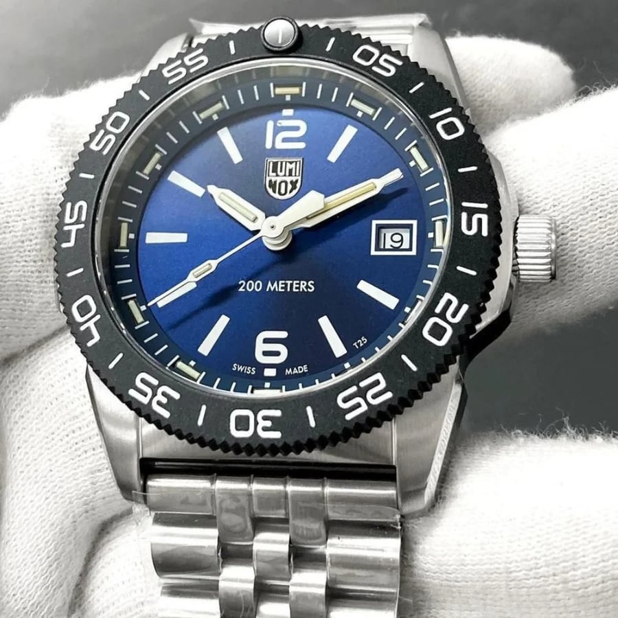 ساعة لوميناكس باسيفيك دايفر كوارتز رجالية - XS.3123M.SET.B