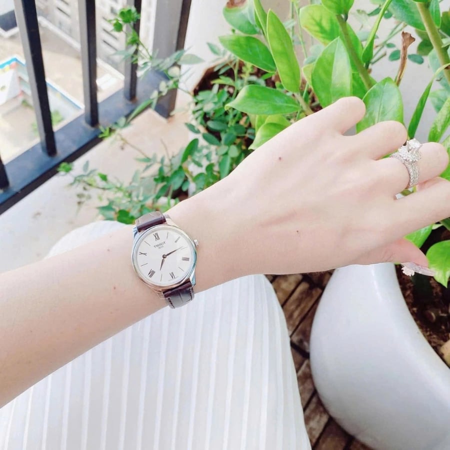 ساعة تيسو تراديشن كوارتز نسائية - T0632091603800.B