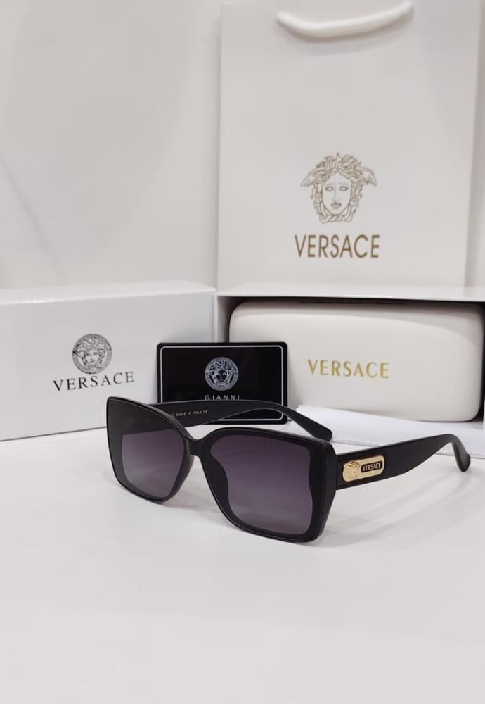 Luxurious Versace glasses -06